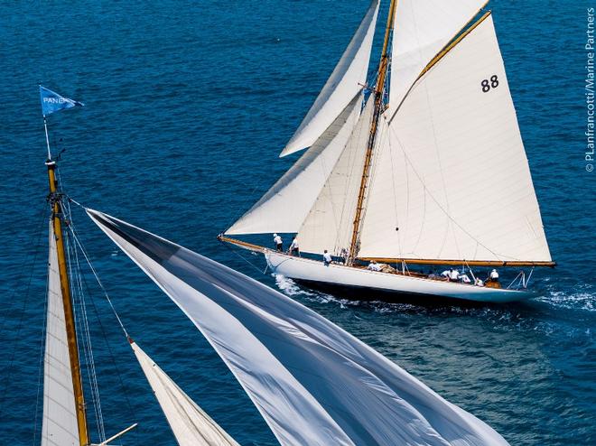Day 4 – Moonbeam from above – Argentario Sailing Week and Panerai Classic Yacht Challenge ©  Pierpaolo Lanfrancotti / Marine Partners